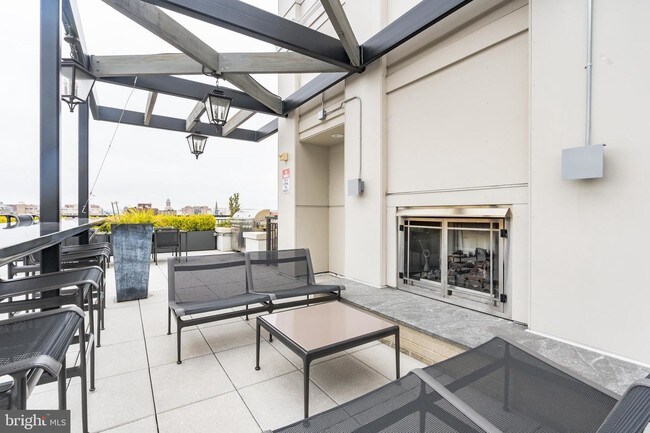 Foto del edificio - 1011 M St NW