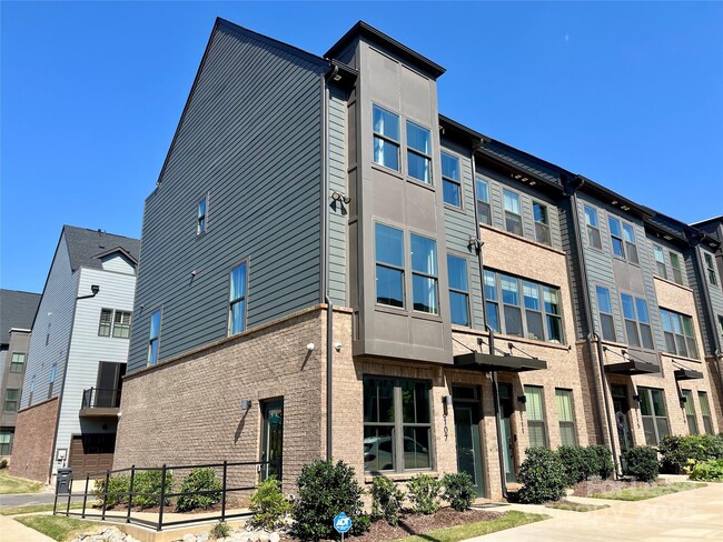 Photo - 6107 Station Crossing Ave Townhome