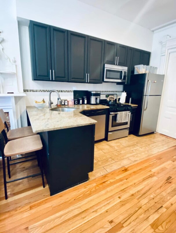 Foto principal - 512 Bainbridge St.