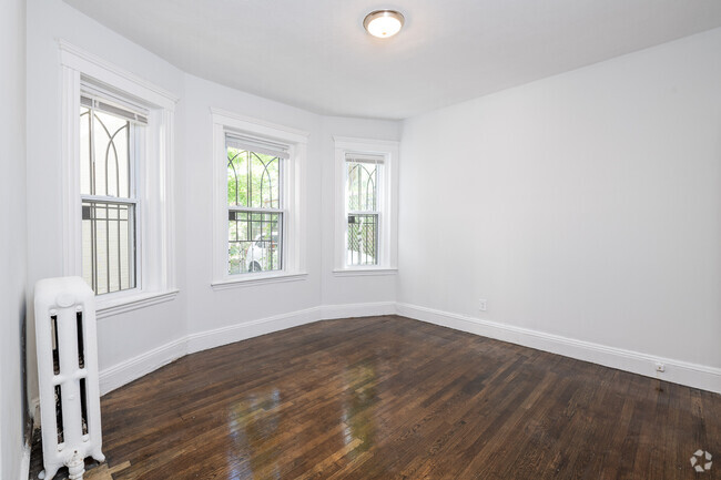 Building Photo - 25 Worthington St