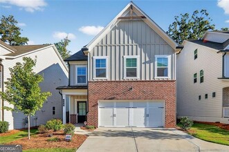608 Avondale Pk Cir