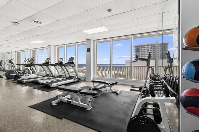 Foto del edificio - 4020 Galt Ocean Dr