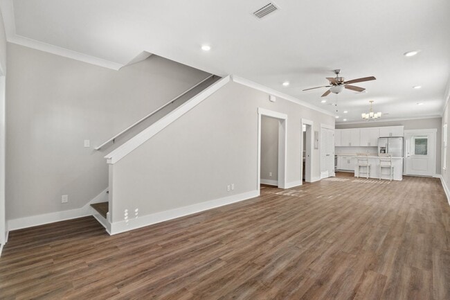 Foto del edificio - 292 Date Palm Ln