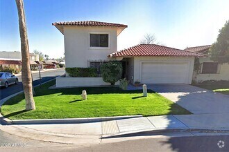 Building Photo - 7653 E Vista Dr