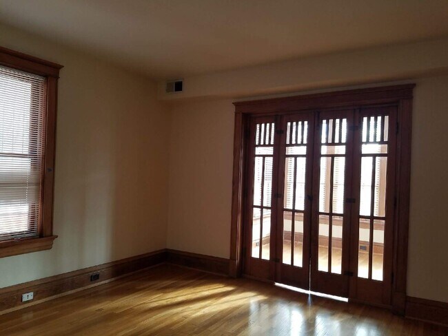Building Photo - 5798 Pershing