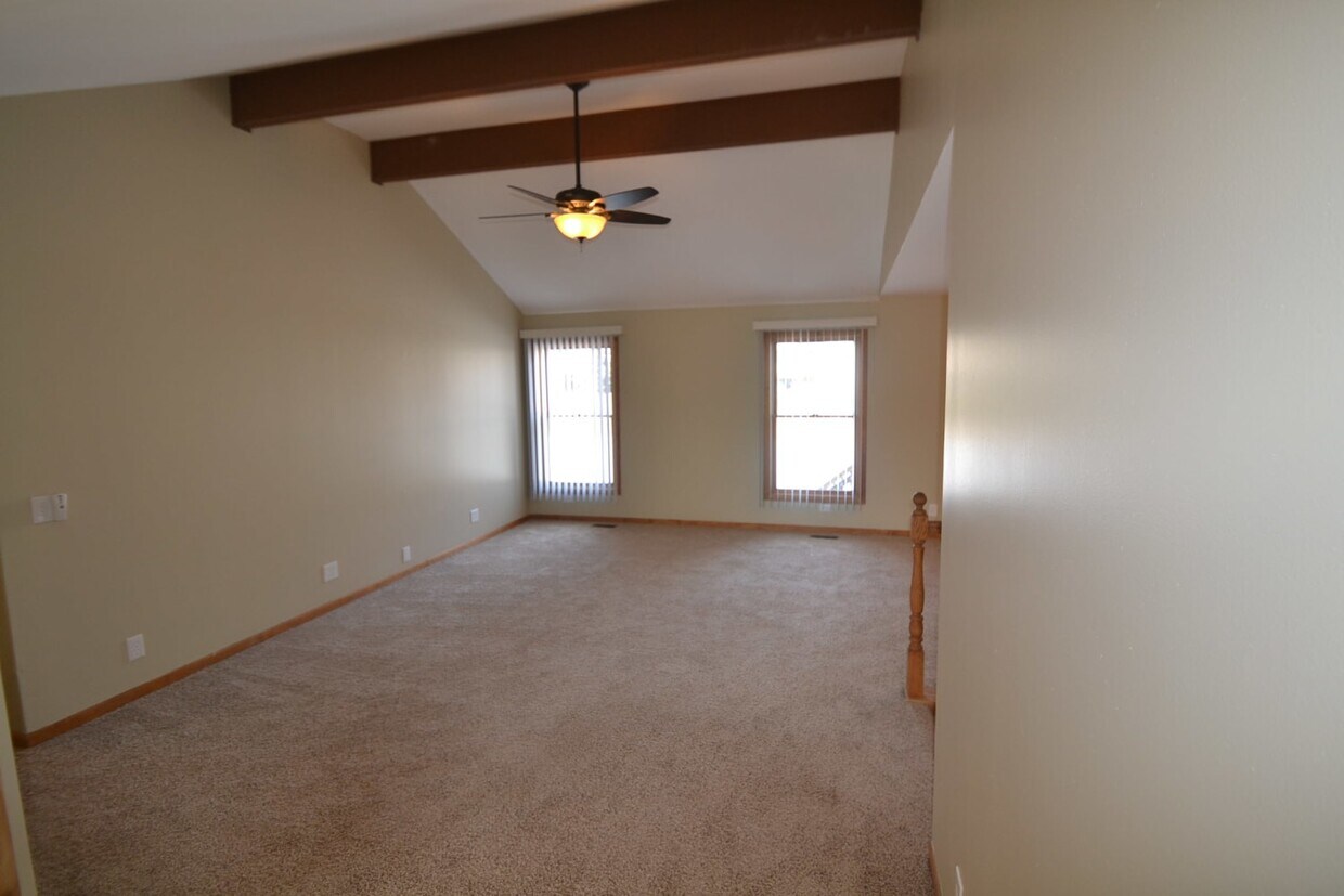 Foto principal - 1008 Harvest Ct