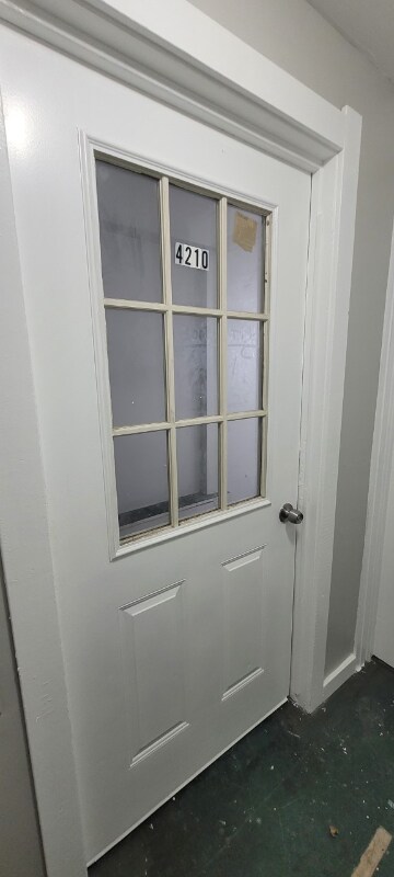 Foto del edificio - 4210 Caroline Ave
