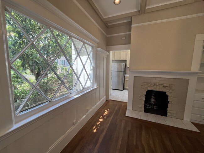 Foto del edificio - 1560 Jackson St
