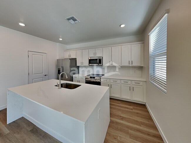 Building Photo - 6486 E Paseo Alga