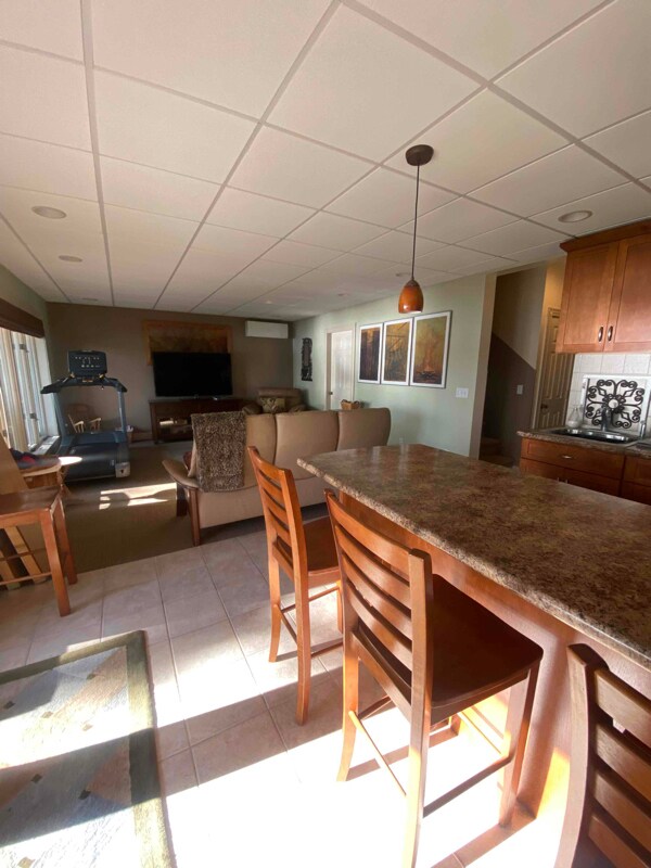 Building Photo - 133 Birch Dr