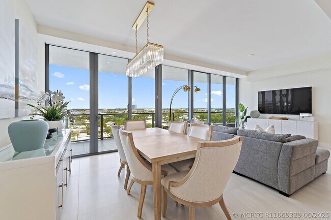 Foto del edificio - 3100 N Ocean Dr