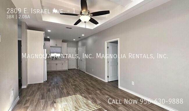 Foto del edificio - 2809 E Israel Ave