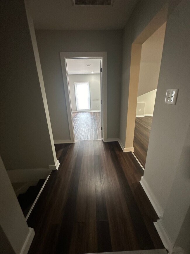 Foto del edificio - 146 W Lexington Ave