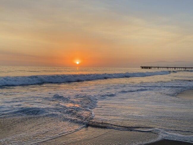 Building Photo - 2707 Strongs Dr