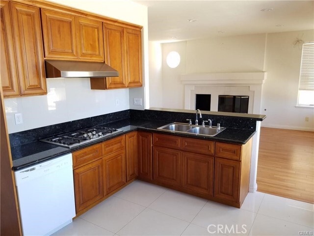 Building Photo - 27 Heatherwood