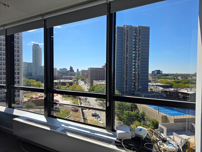 Foto del edificio - 5415 N Sheridan Rd