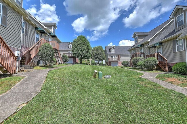 Foto del edificio - 2 Bdrm / 2 Bath, Condo - North Johnson City