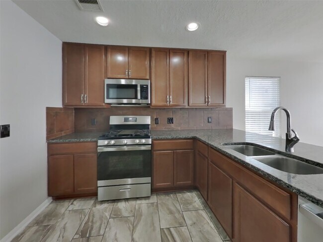 Foto del edificio - 19325 Cascade Green Ct