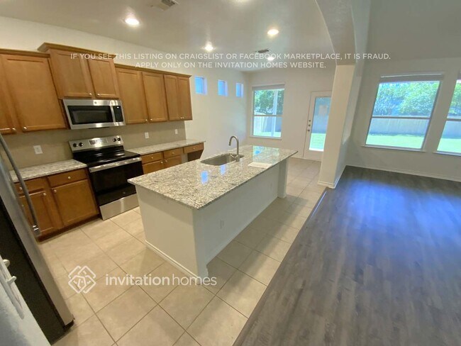 Foto del edificio - 700 Bur Oak Dr