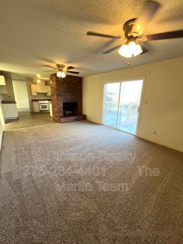 Building Photo - 220 Lenwood Dr