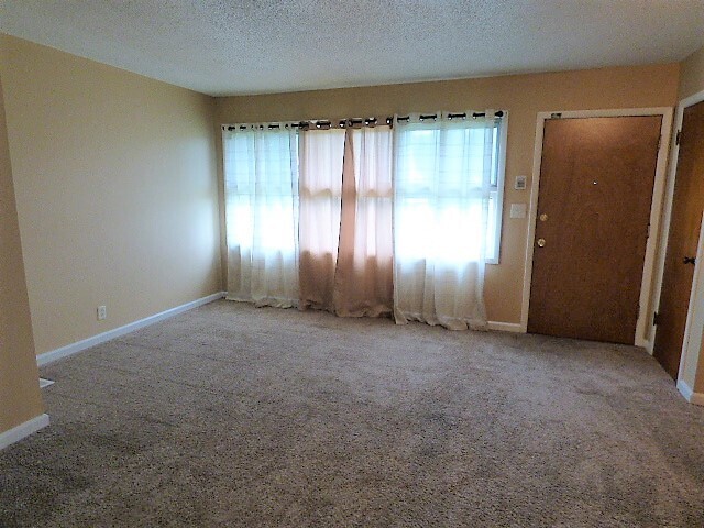 Foto del edificio - 2 Bedroom on the East Side