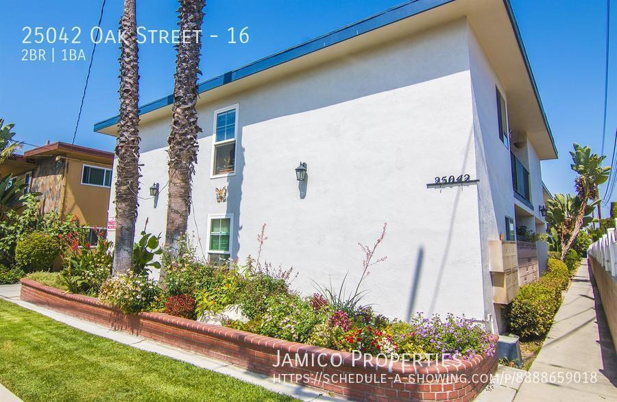 Photo - 25042 Oak Street-16