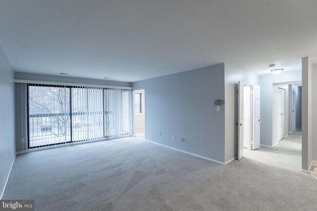 Foto del edificio - 2817 Jermantown Rd