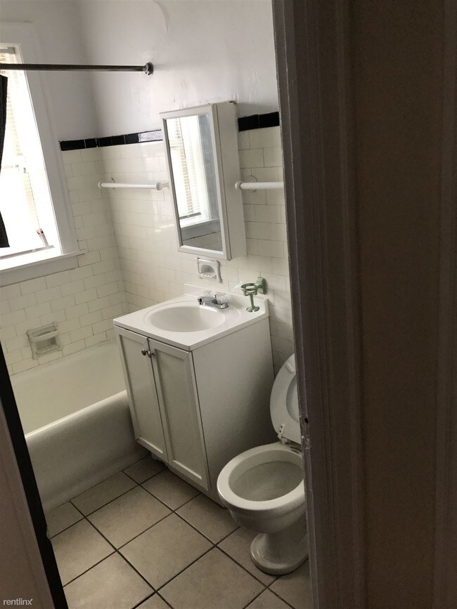 Foto del edificio - 319 E 79th St