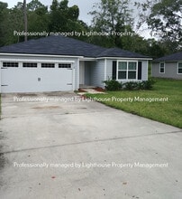 Building Photo - 2118 Muncie Ave