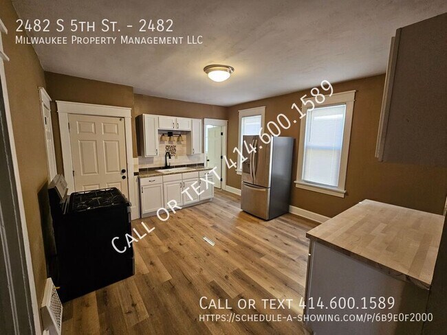 Building Photo - 2482 S 5th St