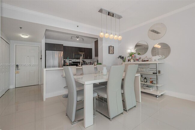 Foto del edificio - 2665 SW 37th Ave