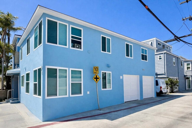 Building Photo - 818 Vanitie Ct