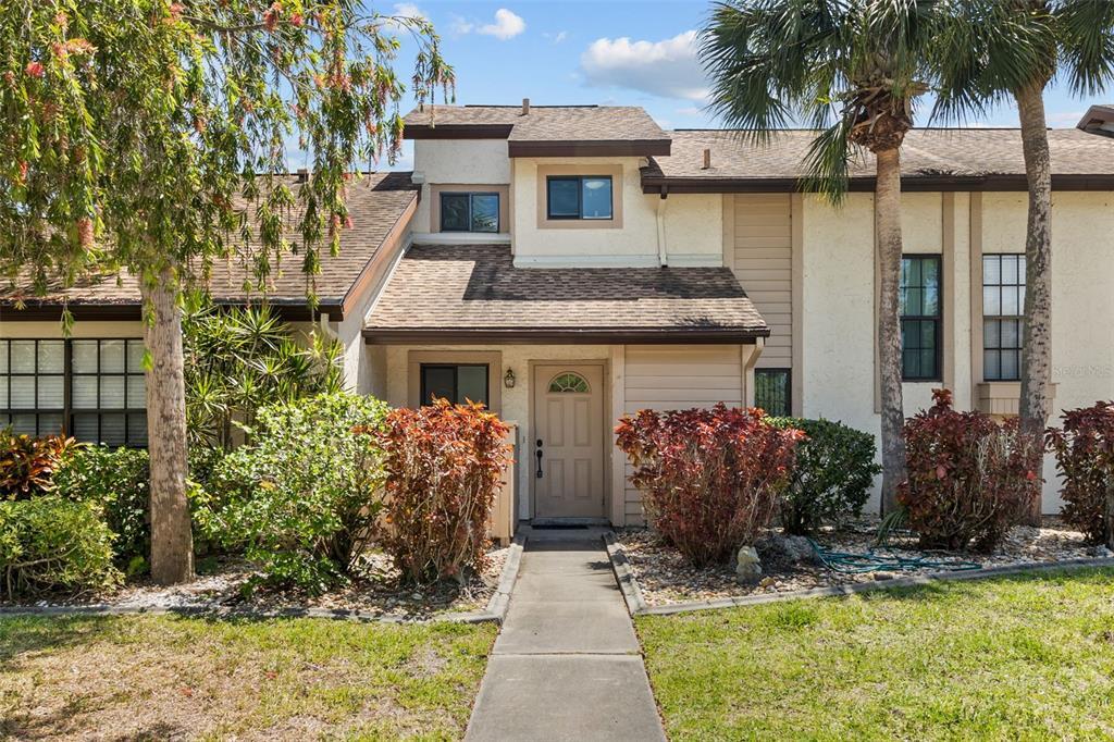Foto principal - 5628 Linksman Pl