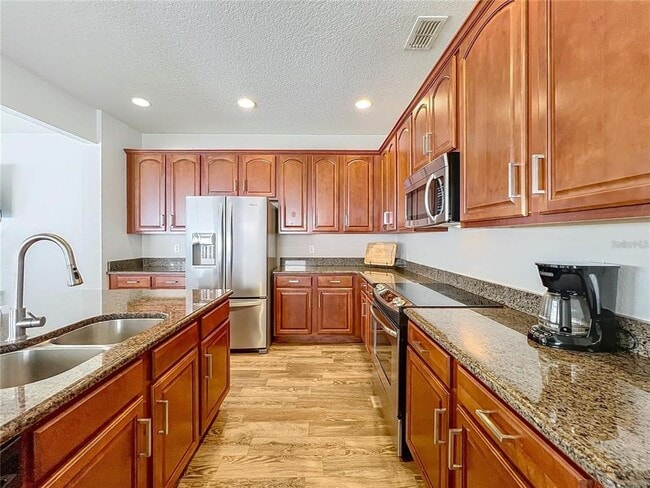 Foto del edificio - 13225 Charfield St