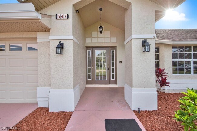 Building Photo - 547 Foxcreek Dr