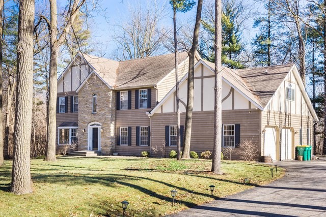 Building Photo - 2600 Greenwood Acres Dr