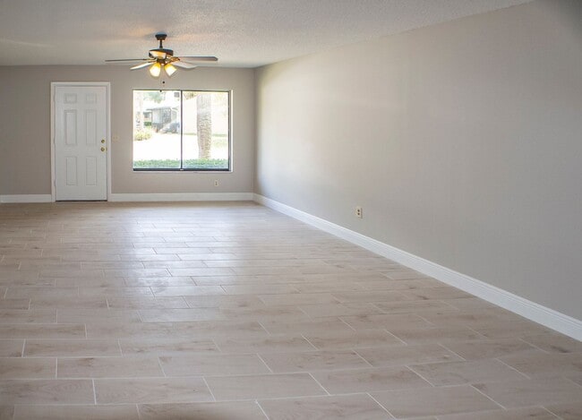 Foto del edificio - Cozy 3 Bed 2 Bath Condo For Rent in Altamo...