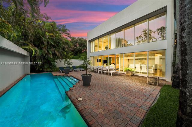 Foto del edificio - 3880 Hardie Ave