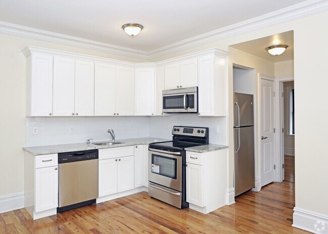 Foto del interior - Ponciana Apartments: Contemporary Comfort and Affordable Luxury in North Bergen!