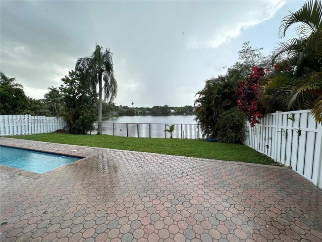 Building Photo - 2611 Regalia Way