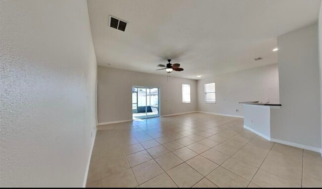 Building Photo - 1610 Bonita Bluff Ct