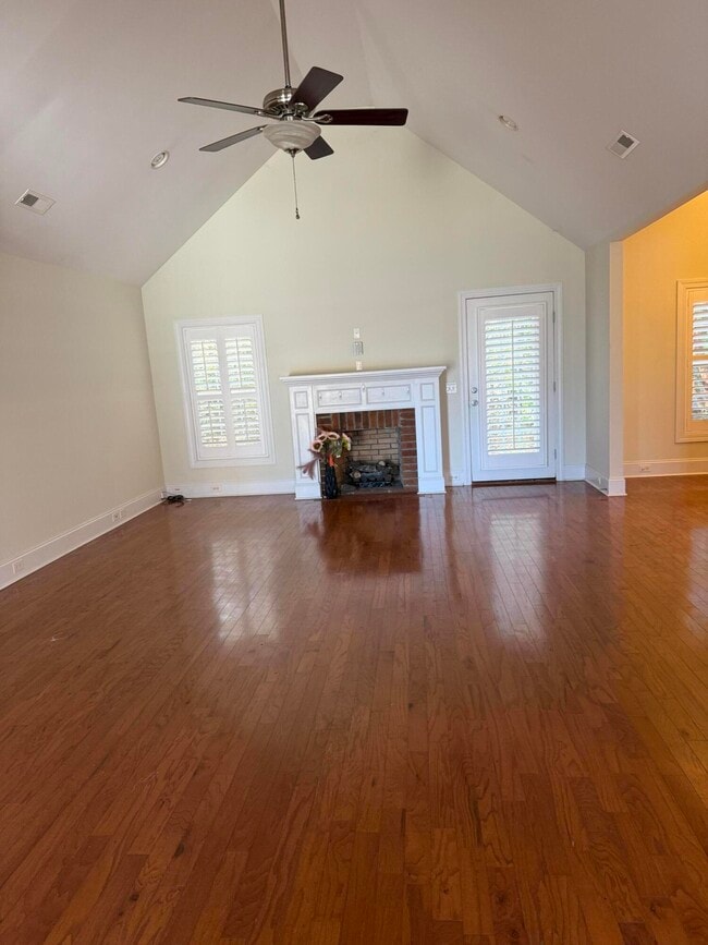 Foto del edificio - 1270 Winyah St