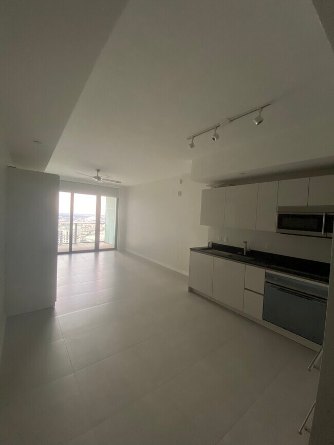 Foto del edificio - 1010 Brickell Ave