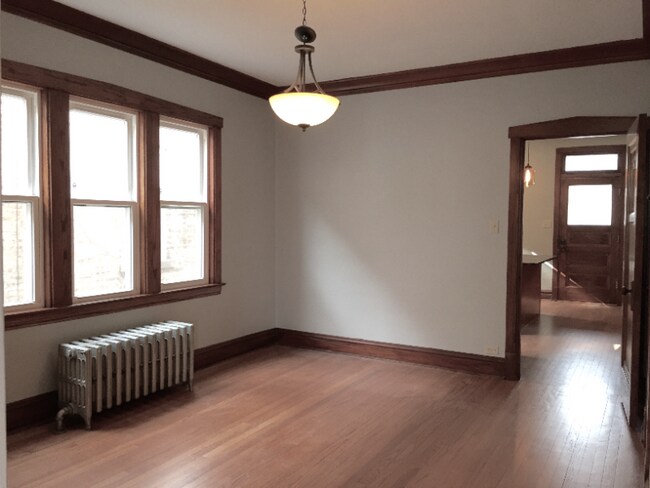 Foto del edificio - 1846 Wesley Ave