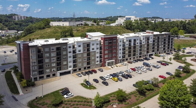 Foto del edificio - Cosmopolitan Apartments