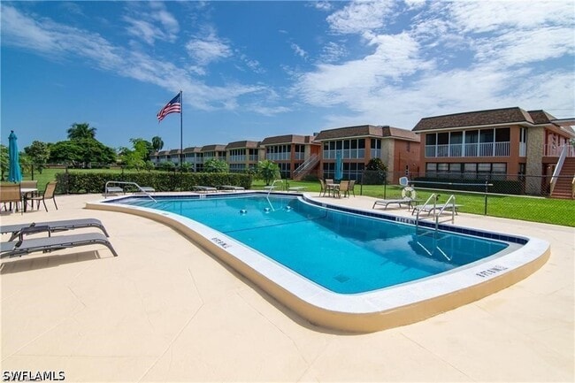 Foto del edificio - 1400 Pompei Ln