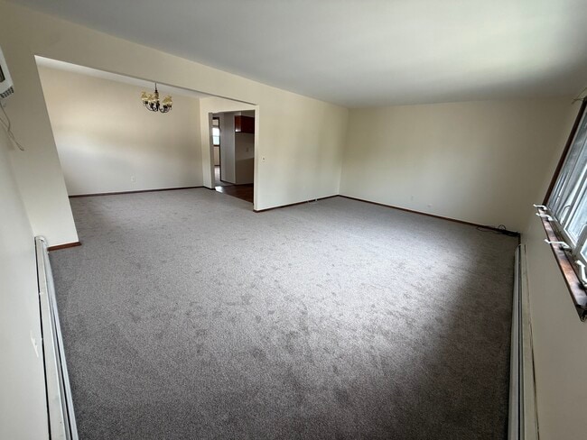 Building Photo - 755 8th St