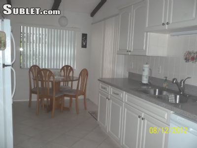 Building Photo - 3514 SE Sandpiper Cir