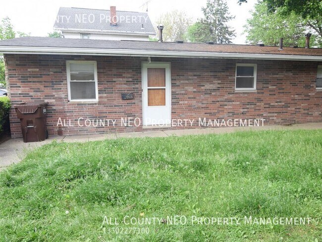 Foto del edificio - Cozy 2-Bedroom Apartment in Goodyear Heights!