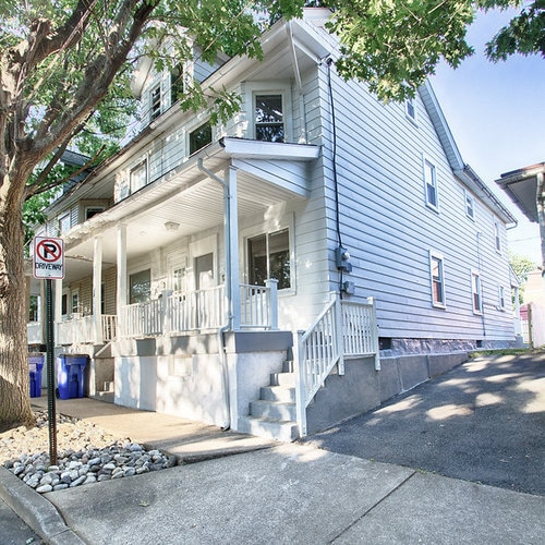 1026 Monocacy, Bethlehem, PA 18018 Townhome Rentals in Bethlehem PA